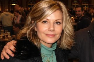 Makepeaceové umřela máma v 18 letech: Po 3 sezónách seriálu si pak vzala Dempseyho a zmizela v USA - Médium.cz