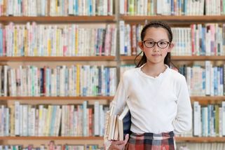 King, Vonnegut, Orwell. Z floridských škol vyřazují „nevhodné“ knihy - Novinky