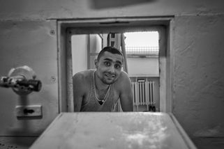 Pohledy za mříže českých věznic. Tak vypadá svět odsouzených očima fotografa