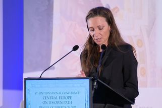 Svatovojtěšská konference: Střední Evropa jde vlastní cestou a láká na ni další země EU