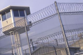 Britská věznice omylem propustila Etiopana, který sexuálně napadl 14letou dívku - Seznam Zprávy