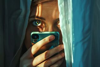 Telefon vás může tajně špehovat: Těchto 5 znaků vás varuje