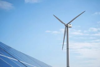 100 % elektřiny ze Slunce a větru? Stane se to rychleji, než byste čekali - CHIP.cz