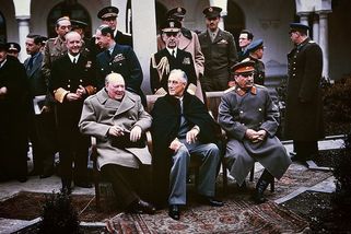 Ruská geneze viny za vznik druhé světové války - Médium.cz