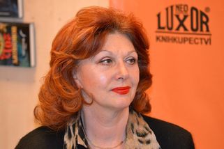 Saskia Burešová prozradila, díky čemu si udržuje mladiství vzhled. Plastiku v tom rozhodně nehledejte