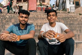 Záměna jmen kolegů je rasismus, rozhodl britský soud - Novinky