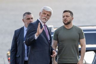 Obrazem: Prezident Pavel přivítal Zelenského na Pražském hradě - Seznam Zprávy