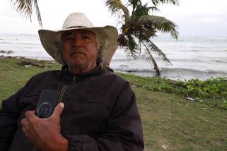 Tulák v Karibiku: má školy, čte Kunderu, a přesto žije na ulici. Dává mi to svobodu, řekl mi Eduardo - Médium.cz