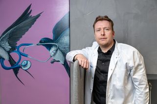 Revoluce pro ruce: Endoskopická operace karpálního tunelu mění život pacientům během několika dní