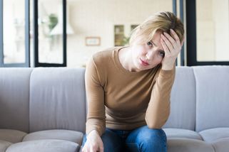 Petra (32): Načapala jsem tchána při nevěře. Teď nevím, jestli mám ranit milovanou tchyni