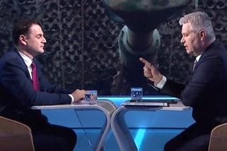 Macinka schytal dotaz od Takáče na prohranou bitvu o Turka. Ministr pak zaútočil na prezidenta Pavla, že použil koláž vět