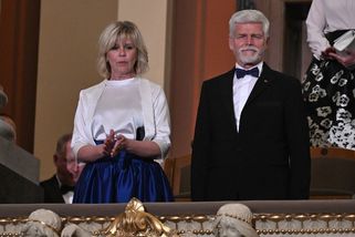 Eva Pavlová dostala do kolen Rudolfinum a teď i fanoušky: Z její róby nemůžou spustit oči a ovace neberou konce - Super.cz