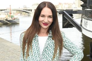 Sandra Nováková předvedla bezchybnou postavu, takhle sexy v plavkách ještě nebyla. Oslepl jsem blahem, píše ctitel - Super.cz