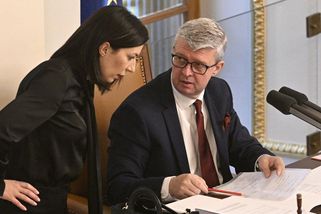 Koaliční poslanci trestají opozici: navrhli odvolání Havlíčka - Novinky