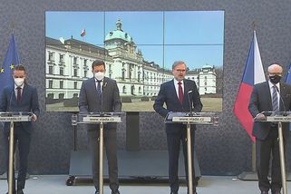 Od 1. března budou zrušena omezení počtu lidí na hromadných akcích