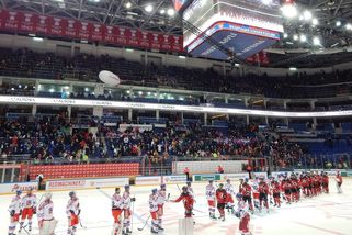 Hvězdný Pastrňák a Zacha nepředvedli nic. Kanada vyhrála zaslouženě - Médium.cz