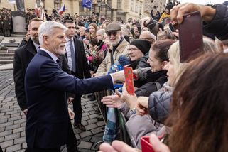 Pavel chválí sílu občanů. Macinka je vyzývá ke kritice prezidenta