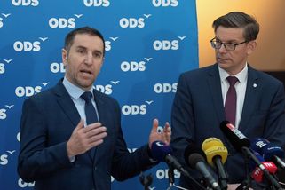 Trápí mě to, přiznává místopředseda ODS. Stranu zneklidňují sílící Starostové - Seznam Zprávy
