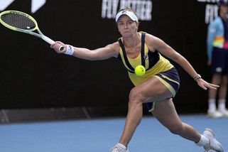 Češky v Dubaji kosily favoritky! Jen Fruhvirtová s Bouzkovou narazily. Lehečka jde dál - Sport.cz