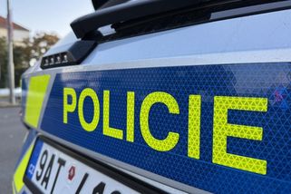 Prodej objektivu nevyšel. Mladá žena z Olomouce přišla o desítky tisíc - Novinky