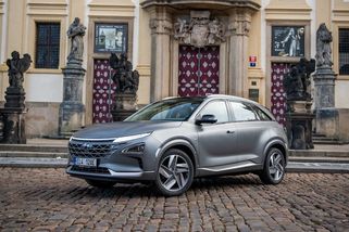 Hyundai začal v Česku prodávat vodíkové SUV Nexo - Novinky