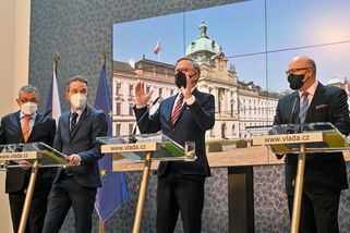 Přeje si Fialův kabinet návrat Babiše? Pokud ano, je na dobré cestě