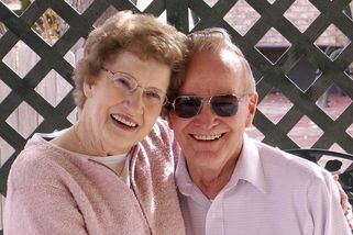 Důchodci si v roce 2025 polepší. Nejvíc ti pracující - Médium.cz