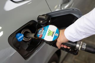 Čerpací stanice s prodejem HVO v Česku přibývají, litr nestojí moc navíc - roadblog.cz