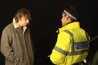 Pokuta za špatné použití mlhovek: Tato častá chyba může stát až 5 000 Kč, mluvčí PČR dává tipy, jak jí předejít