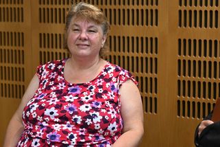 Kandidující učitelka se odvolala proti podmínce za popírání ruských zločinů - Novinky