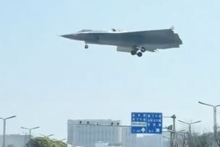 Objevilo se video čínského bezocasého letounu. Je jiný než současné stíhačky - Seznam Zprávy