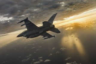 Letouny F-16 pro Ukrajinu: Pomoc ano, trumf už ne - VOXPOT: reportáže, které spojují Česko se světem