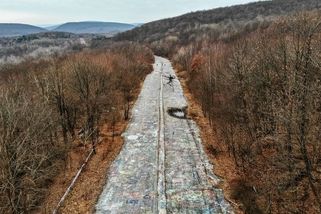 Chtěli jen spálit odpad a stvořili ohnivé peklo. Kvůli banální chybě hoří Centralia už 60 let - Médium.cz