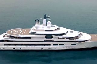 Patří obří Šeherezáda Putinovi? Podívejte se na šestipatrovou luxusní jachtu - Novinky