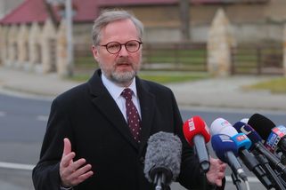 Český odchod z ruských bank: vláda chce zpět 64 milionů eur, je nutný podpis prezidenta — HlídacíPes.org