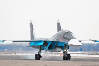 Vojenské letiště u Moskvy bylo napadeno. Šk...