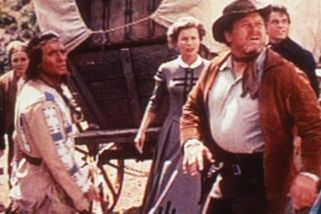 Petrolejový princ: Velký prostor v tomto filmu dostává nový westernový bůh - Terrence Hill. Právě tady vzplála srdce řady fanynek