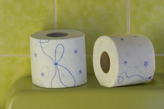 Dny toaletního papíru jsou sečteny. Tisíce lidí přechází na příjemnější a hygieničtější alternativu