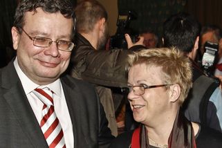 Je to brzo, není to fér: Alexandru Vondrovi po těžké nemoci zemřela milovaná žena Martina - Super.cz