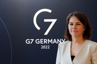 Cesta pro miliony tun ukrajinského obilí? Teprve se hledá - Novinky