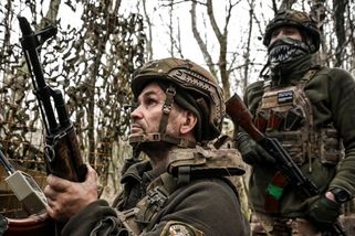 Vlastislav Bříza: Může ještě Ukrajina vojensky vyhrát válku? Má spíš nakročeno k čestnému míru