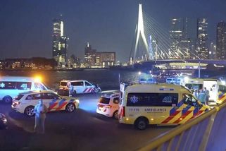 Útočník v Rotterdamu ubodal člověka. Křičel při tom Alláhu akbar - Novinky