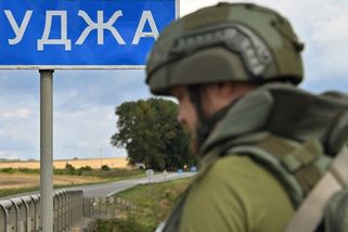 Sudža je naše, hlásí Ukrajinci před budovou s logem Gazpromu - Novinky