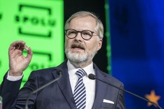 prahain.cz/politika/v-ods-vznikl-plan-na-odstraneni-petra-fialy-24940.html
