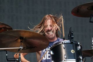 V 50 letech zemřel slavný bubeník Hawkins - Novinky