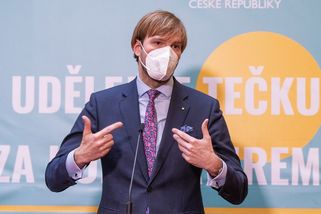 Problém pro neočkované. U akcí nad tisíc lidí nebudou platit antigenní testy - Seznam Zprávy