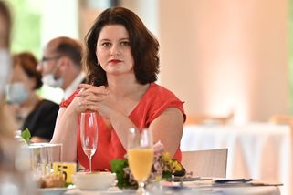 Maláčová žádá vzkříšení zapomenuté dávky - Seznam Zprávy