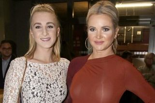 Trhač, který brání dům manželky miliardáře. Izzy Babišová se ukázala v zimním kožíšku s kapucí