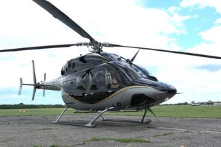 V pražských Letňanech se představují vrtulníky vhodné pro záchranáře. Nahradit by mohly českou flotilu - Novinky