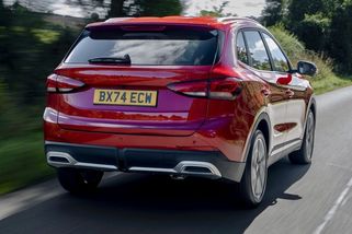 Neviditelné registrační značky unikají kamerám i úřadům. Koupí je kdokoli, dorazí poštou - Garáž.cz